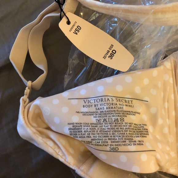 VS body by victoria wirless bra - Picture 2 of 2